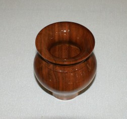 This pot won a highly commended certificate for Howard Overton